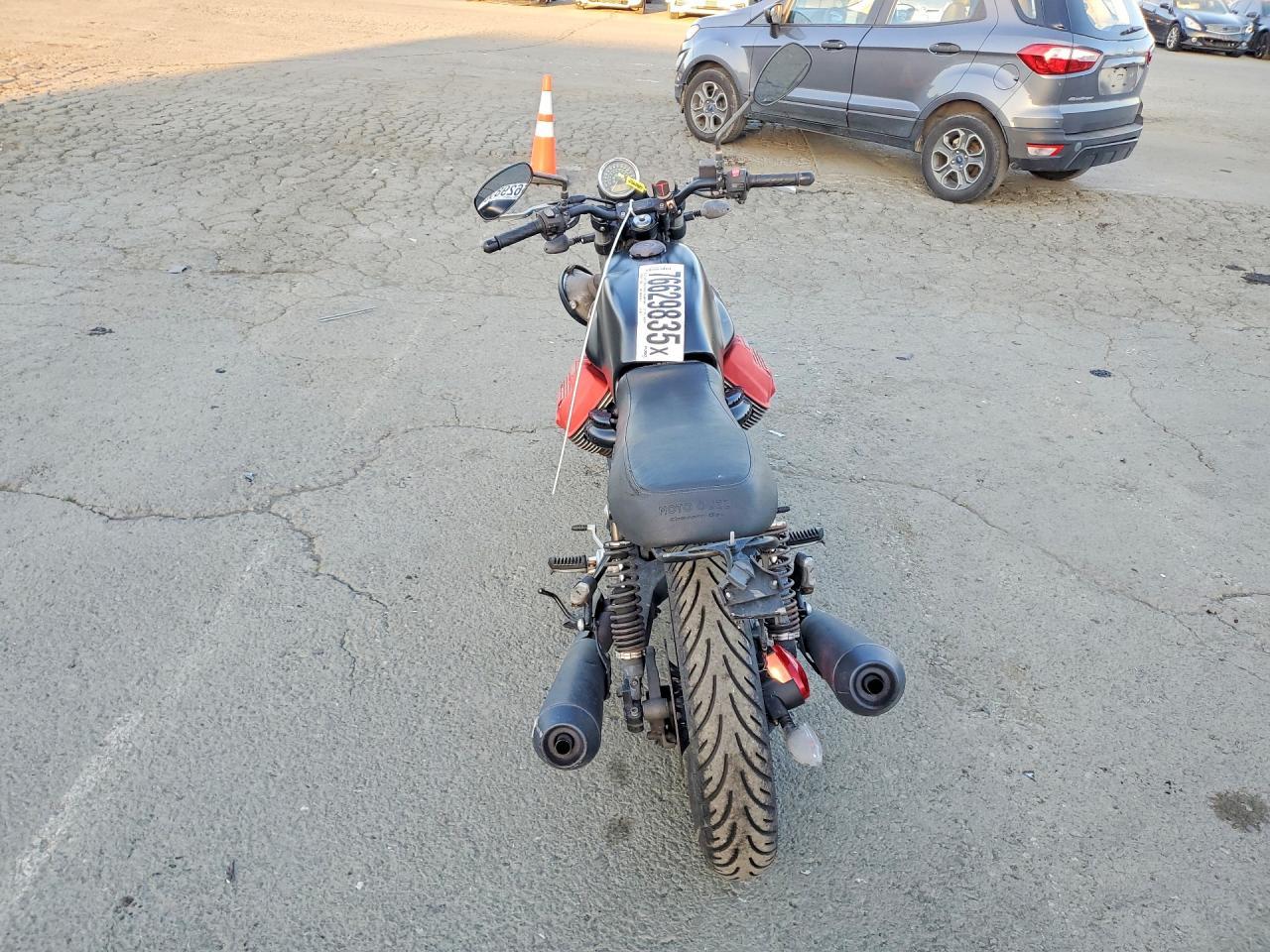 2018 Moto Guzzi V7 Special