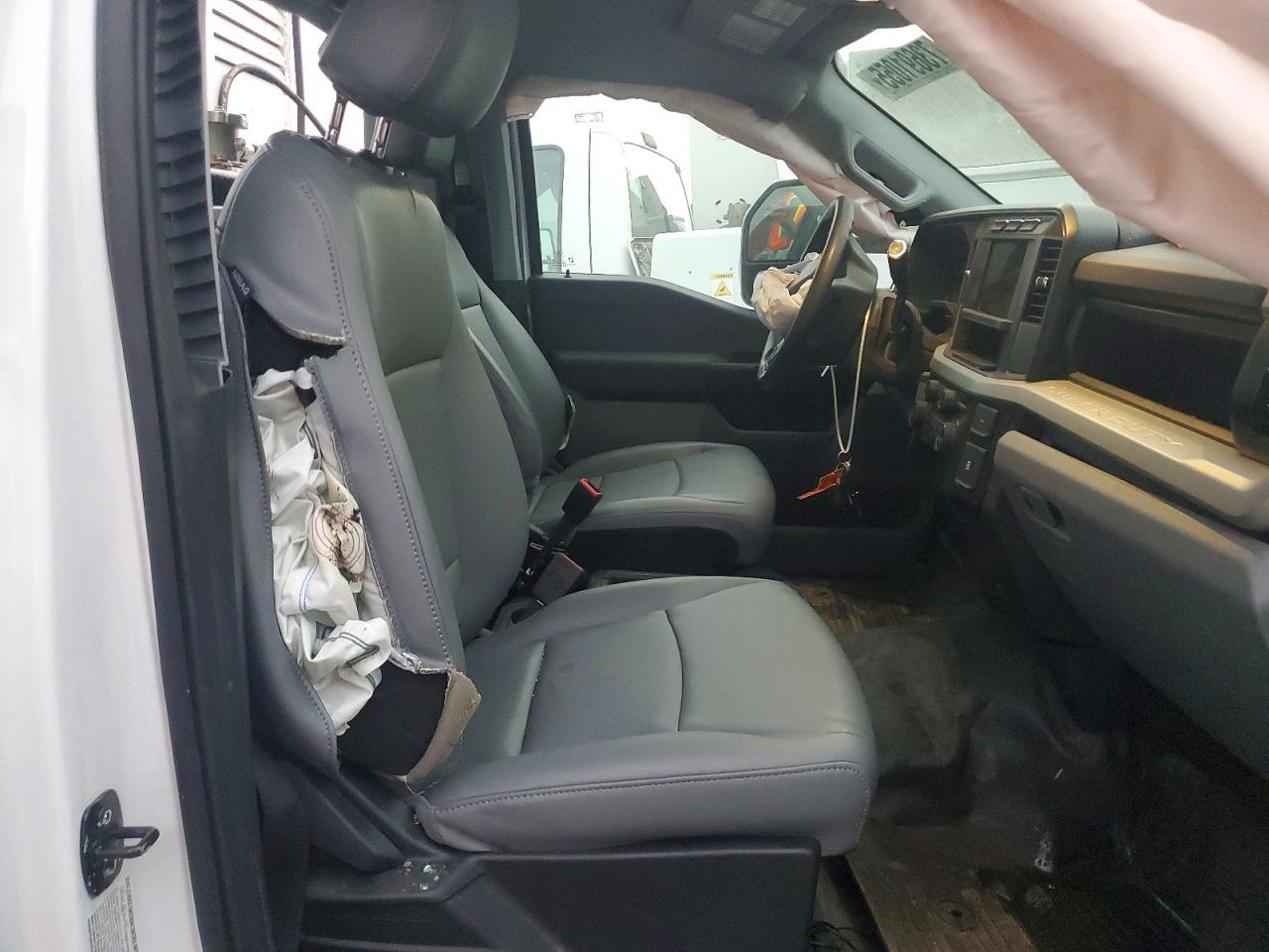 2024 Ford F350 Super Duty Utility / Service Truck