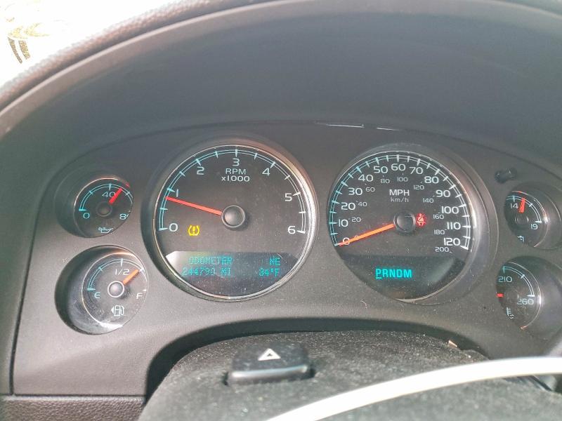 2010 Chevrolet Suburban K1500 ls