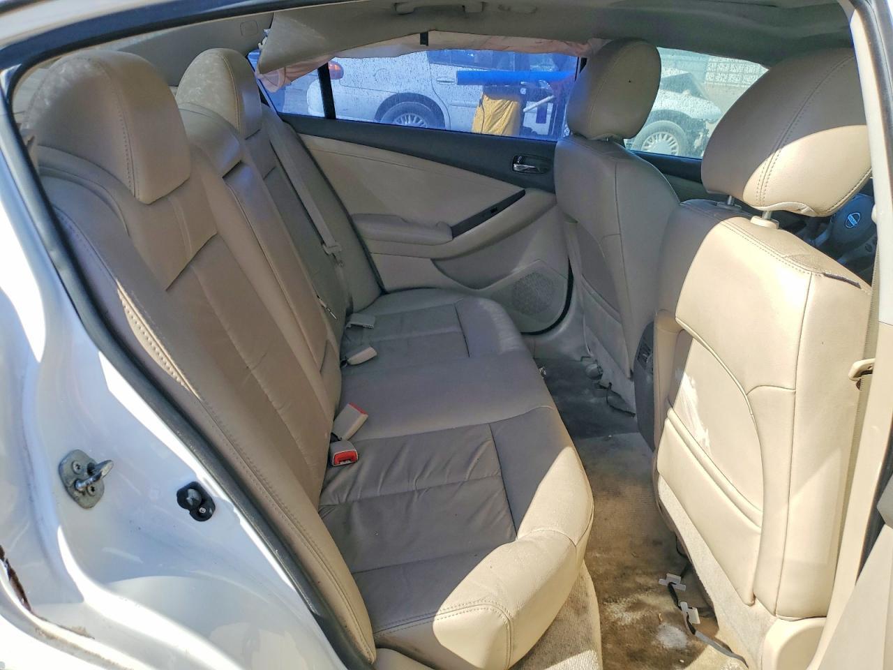 2012 Nissan Altima Base