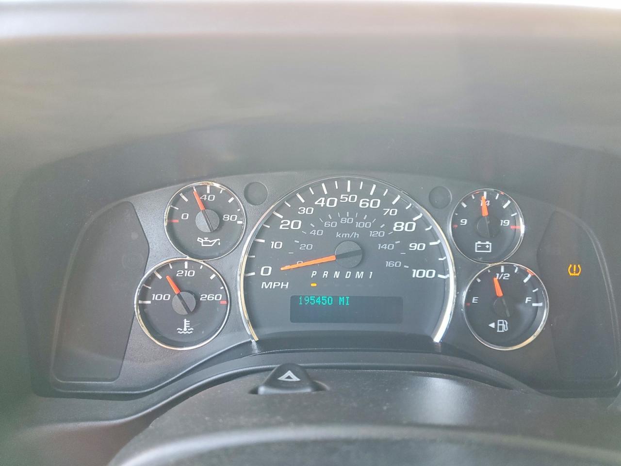 2018 Chevrolet Express 2500 Utility / Service Van