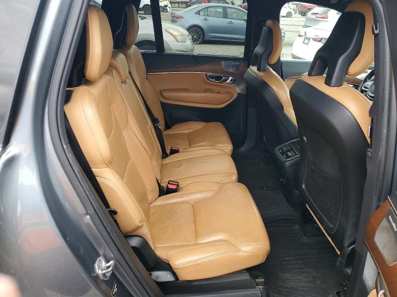 2017 Volvo Xc90 T6