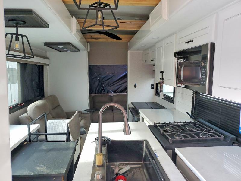 2025 Jayco Pinnacle Camper