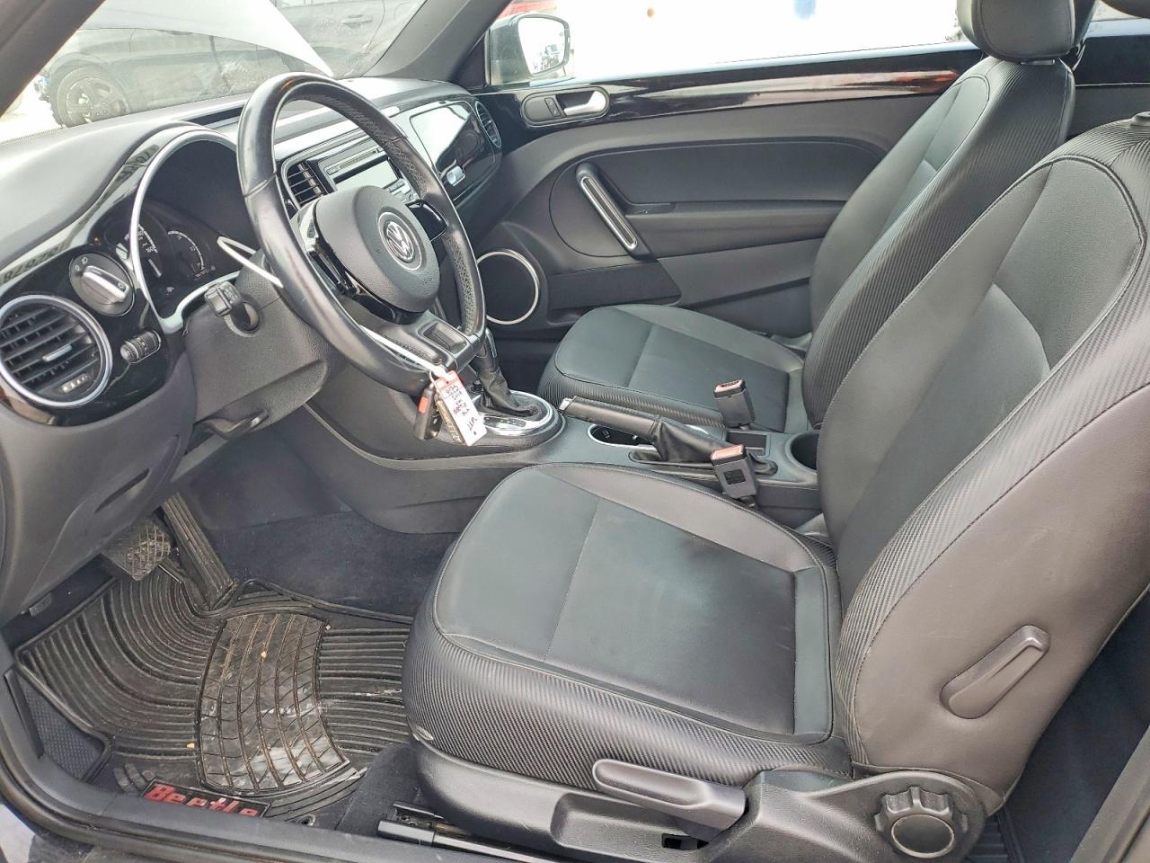 2013 Volkswagen Beetle