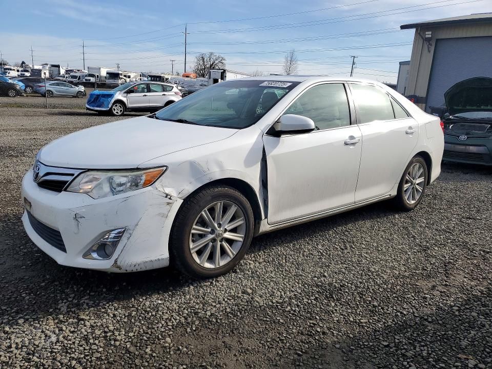 2013 Toyota Camry l