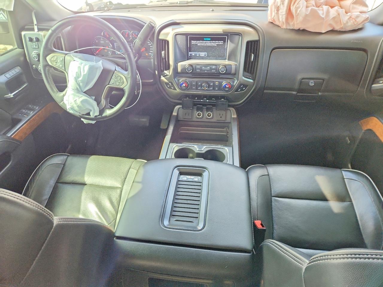 2017 Chevrolet Silverado K1500 High Country