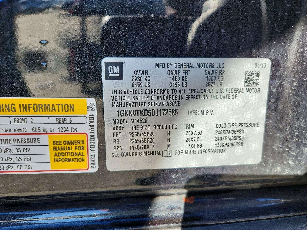 2013 GMC Acadia Denali