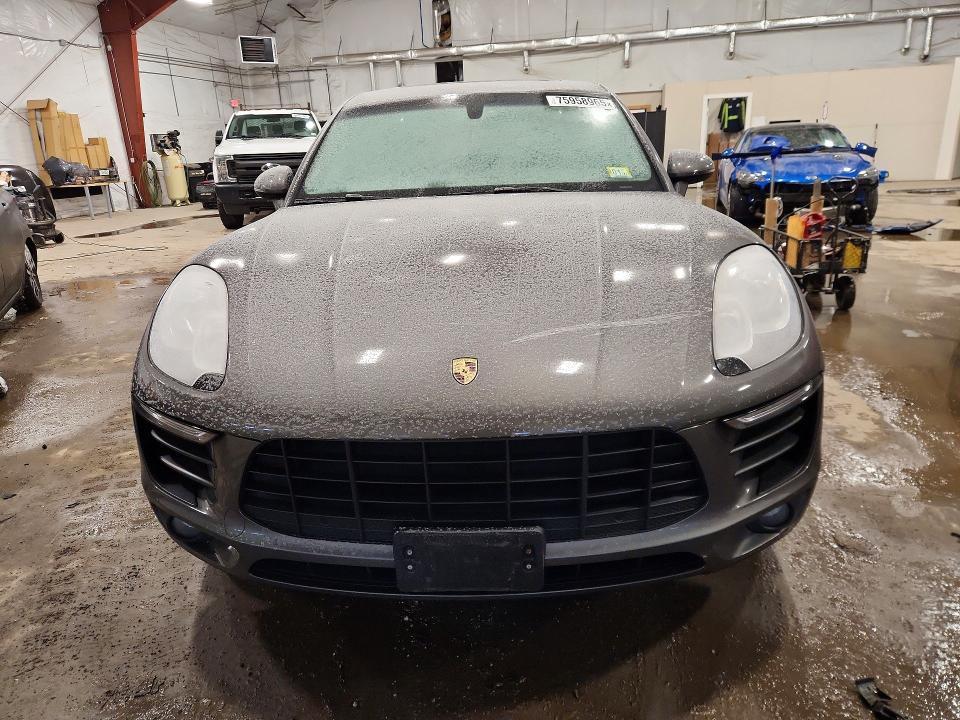 2015 Porsche Macan s