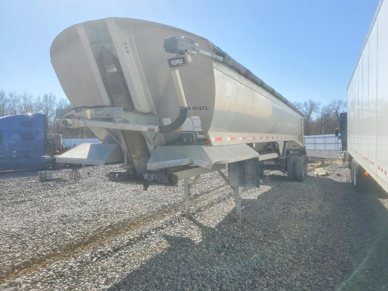 2016 Unknown 2016 Travis END Dump Trailer