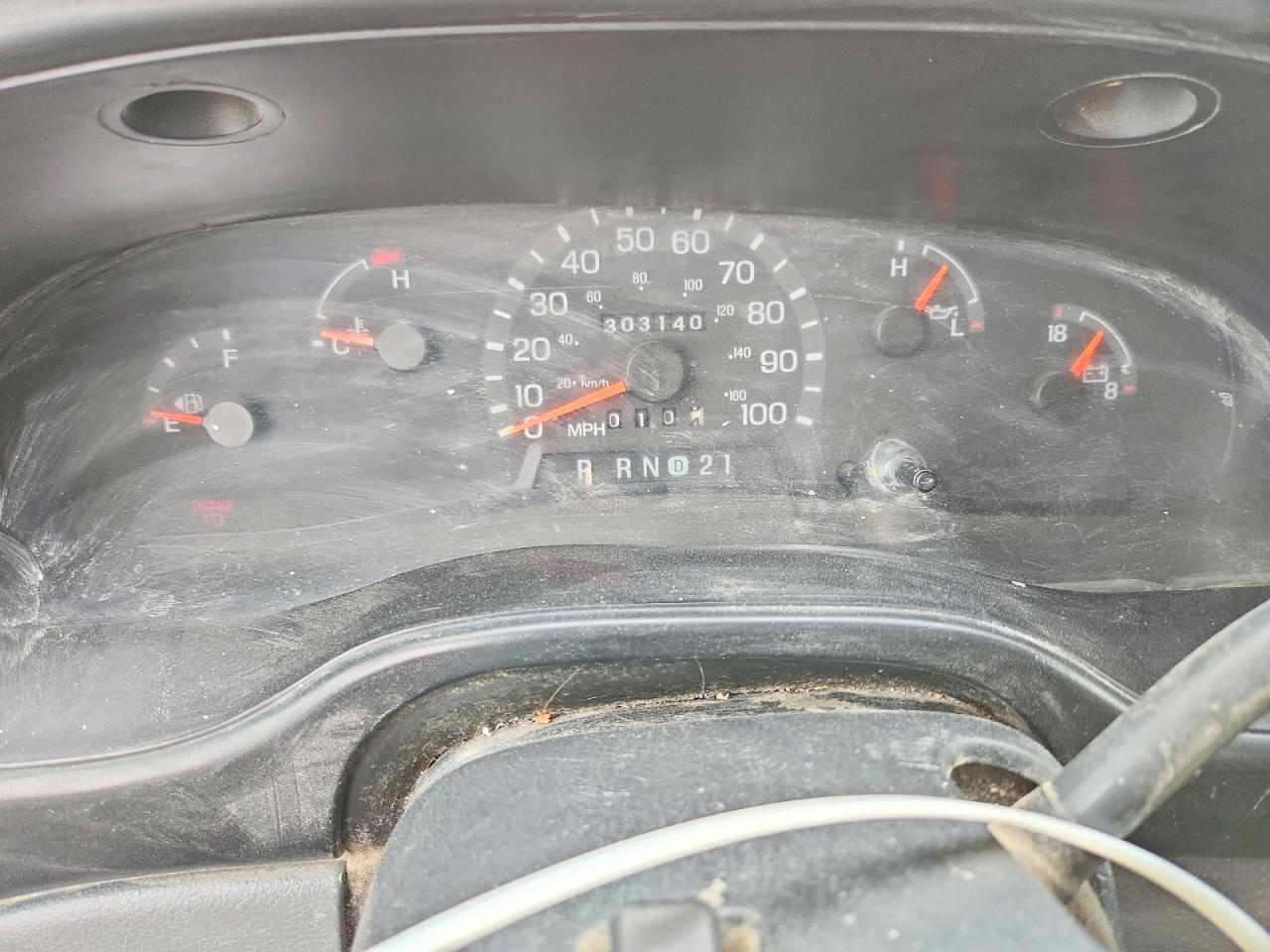 2000 Ford Econoline E250 van