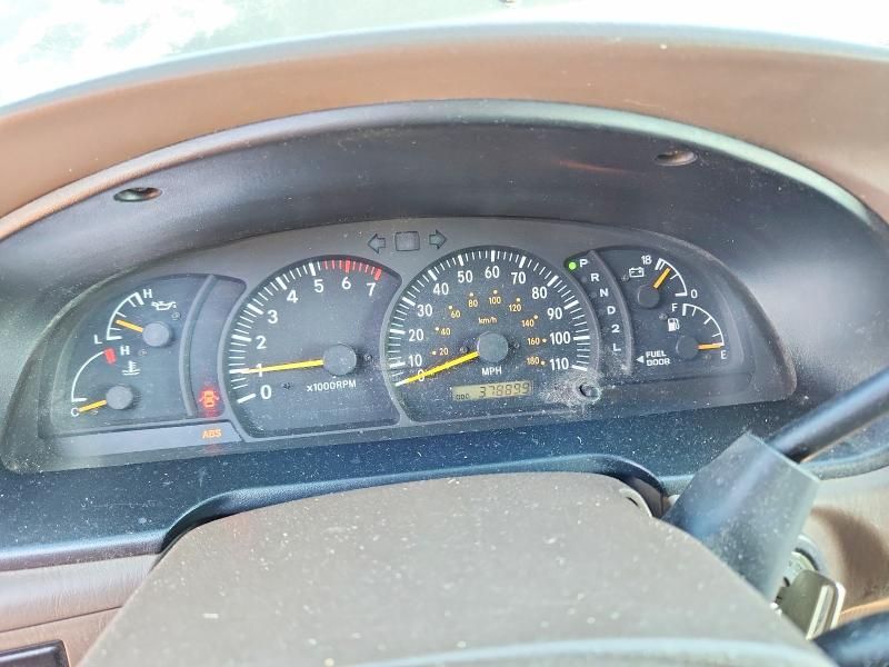 2002 Toyota Tundra Access Cab Limited