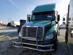 2015 Freightliner Cascadia Semi Truck