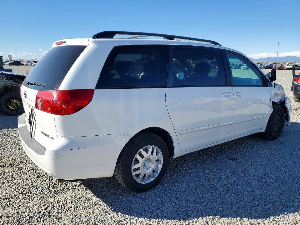 2008 Toyota Seinna