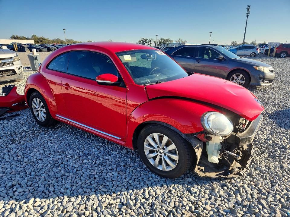 2019 Volkswagen Beetle s