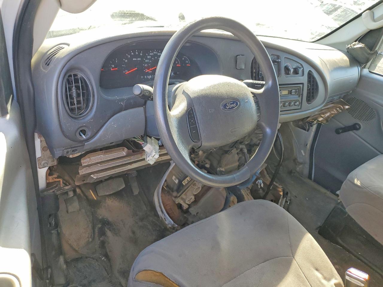 2006 Ford E350 Utility / Service van