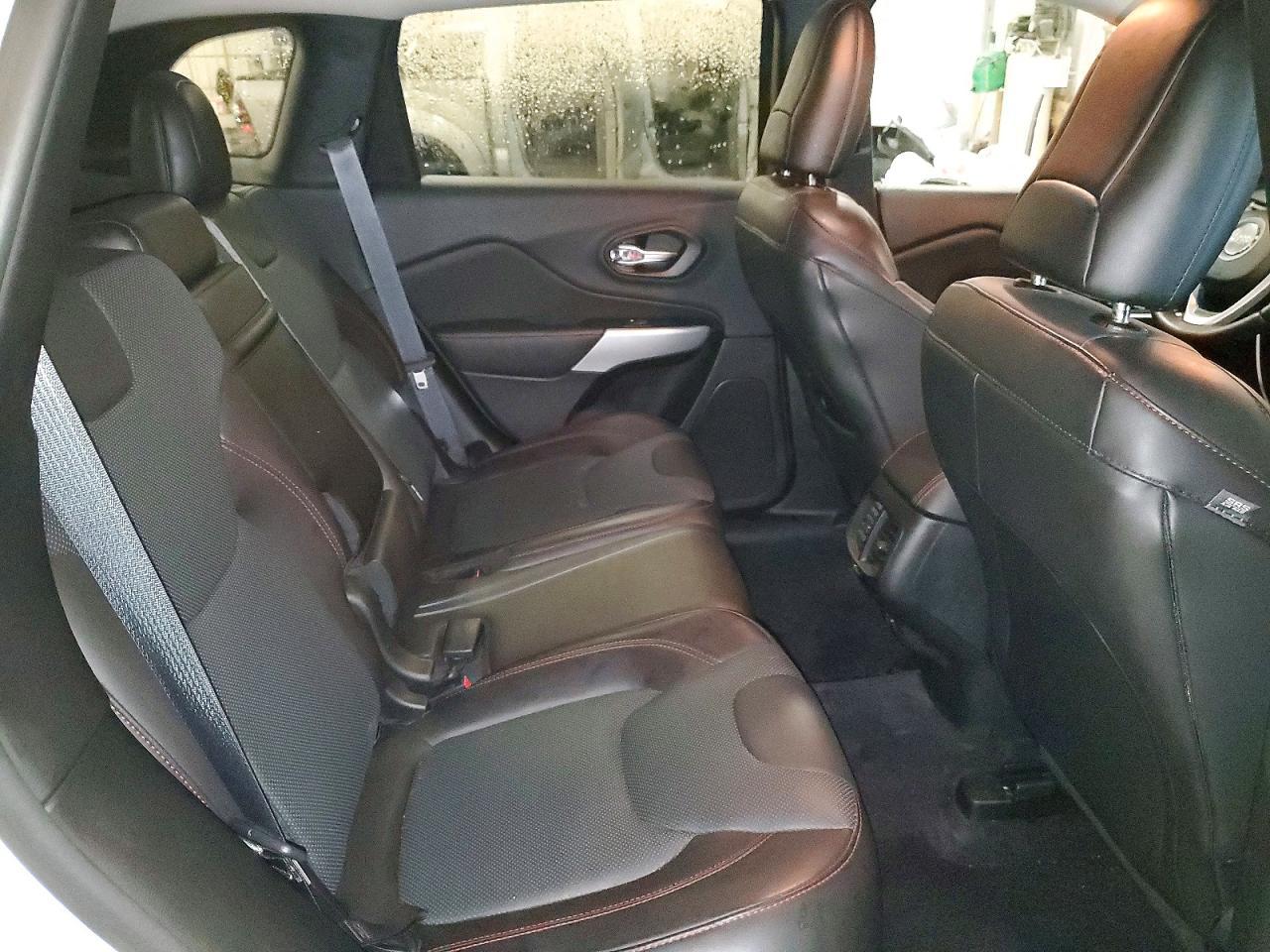 2018 Jeep Cherokee Trailhawk
