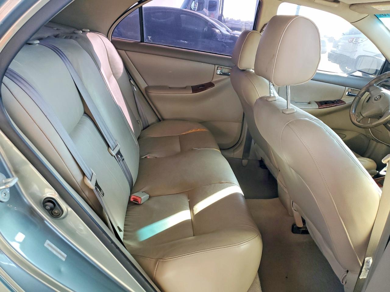 2003 Toyota Corolla ce