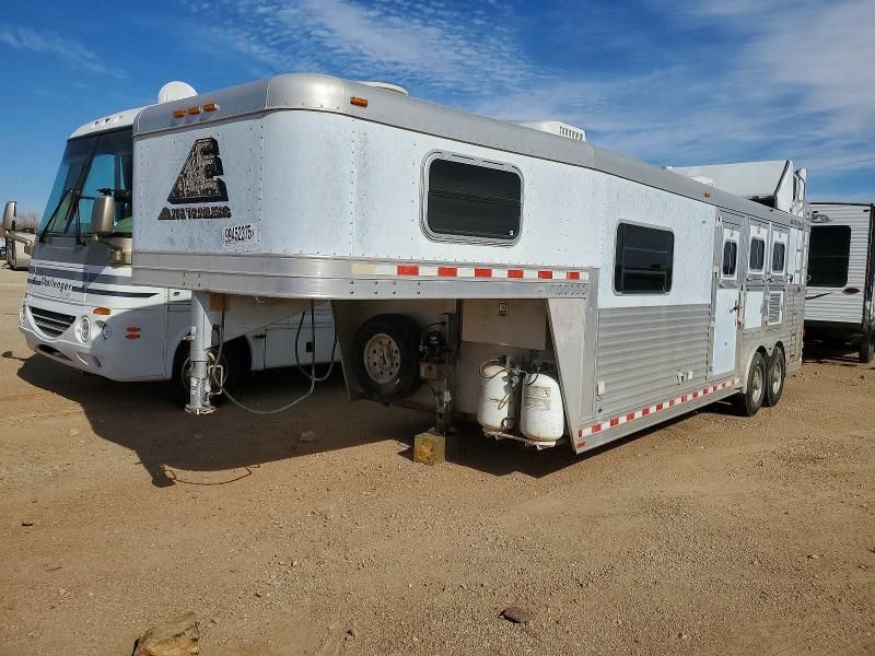 2007 Elite Trailer-Horse Trailer