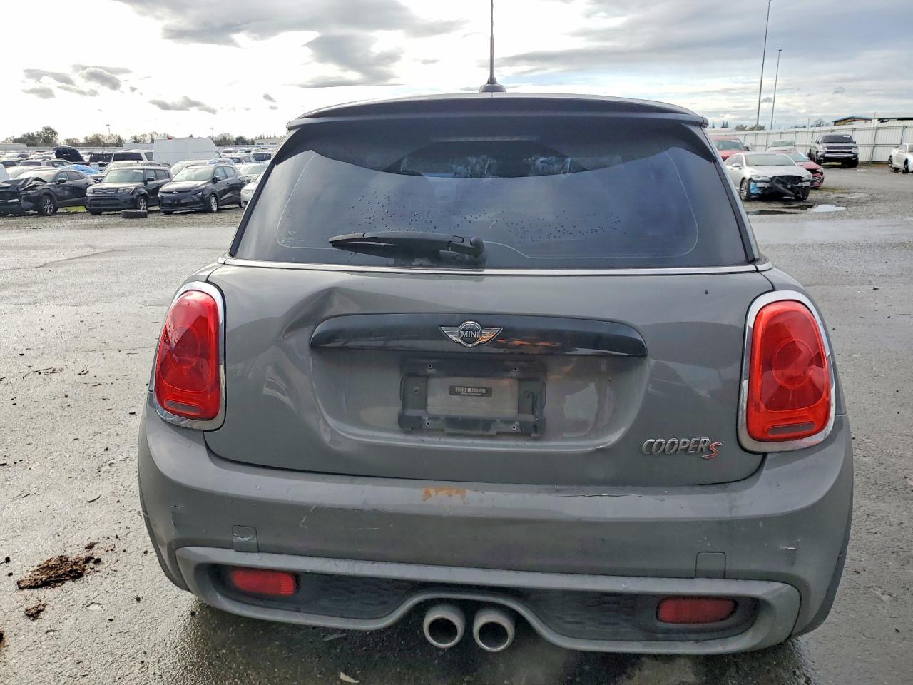 2017 Mini Cooper s