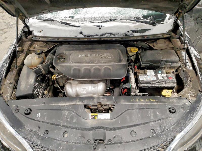 2015 Chrysler 200 lx