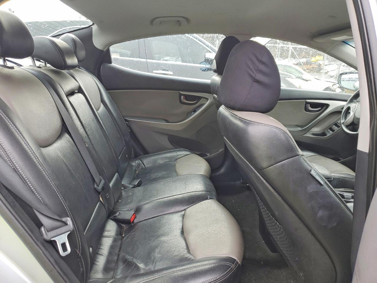 2011 Hyundai Elantra gls