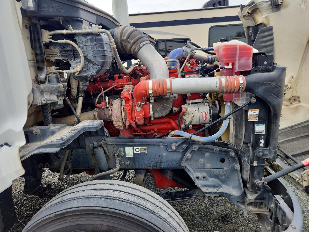 2016 Peterbilt 579 Semi Truck