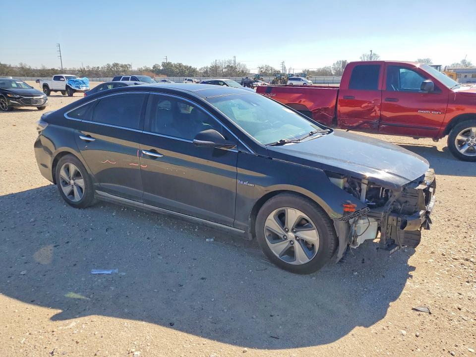 2016 Hyundai Sonata Hybrid