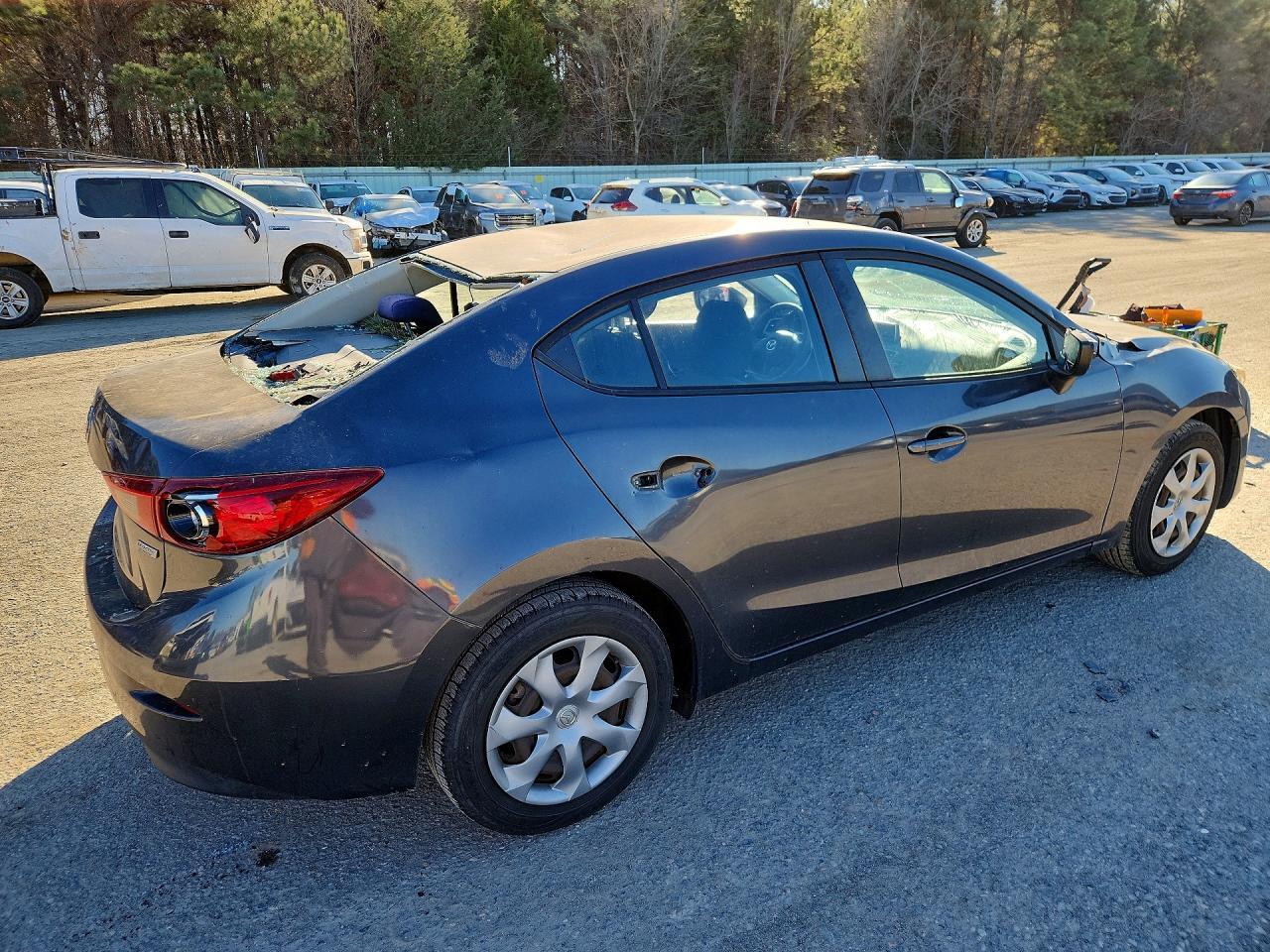 2015 Mazda 3 sv