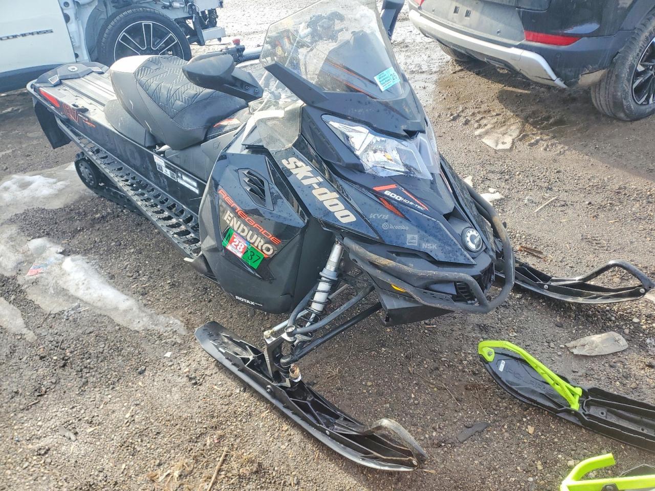 2017 Skidoo Renegade