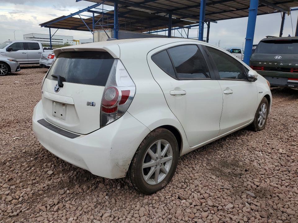 2013 Toyota Prius c