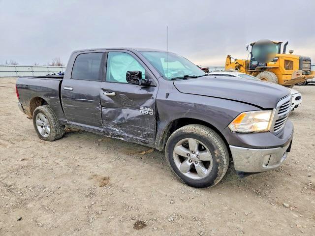 2015 Dodge Ram 1500 slt