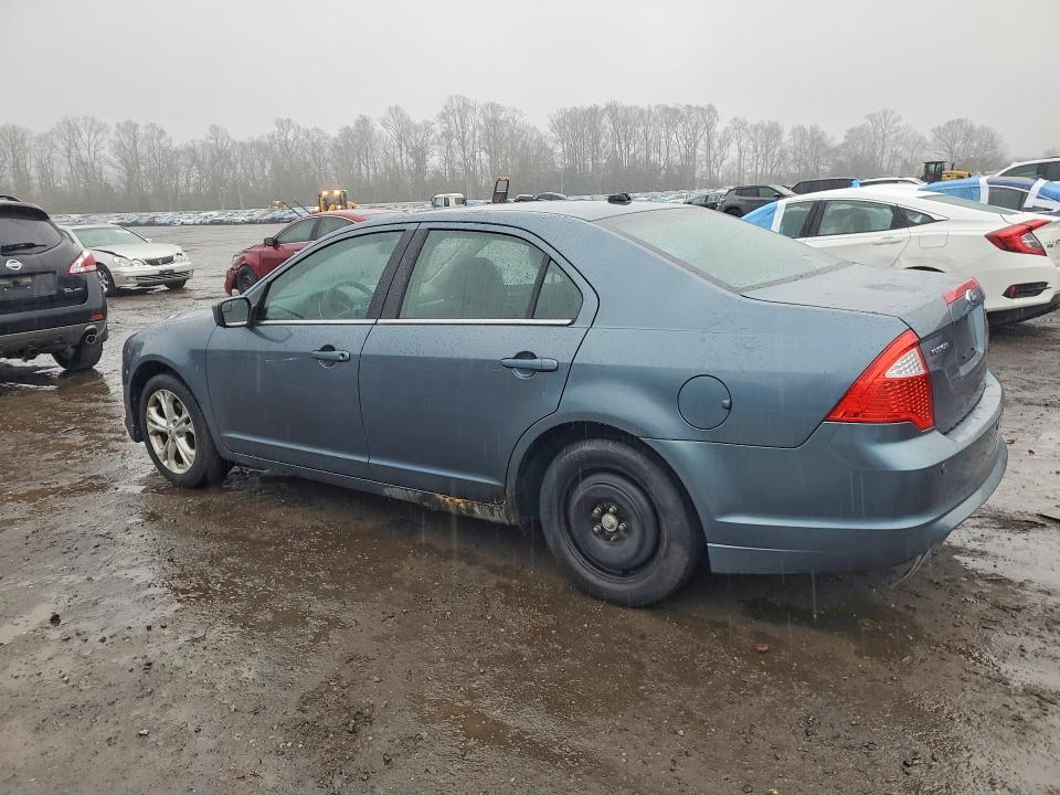 2012 Ford Fusion se