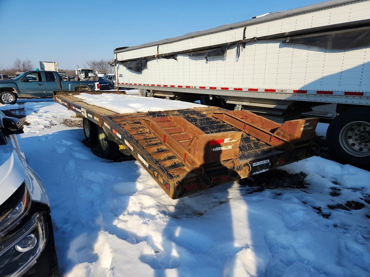2006 Towmaster T-40 Equipment Trailer