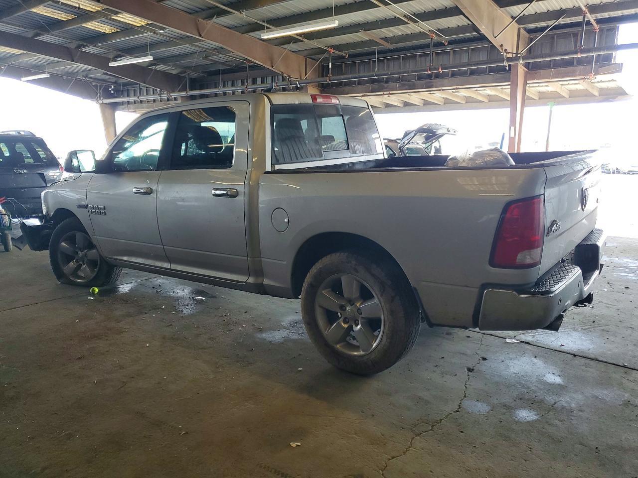 2016 Dodge RAM 1500 SLT