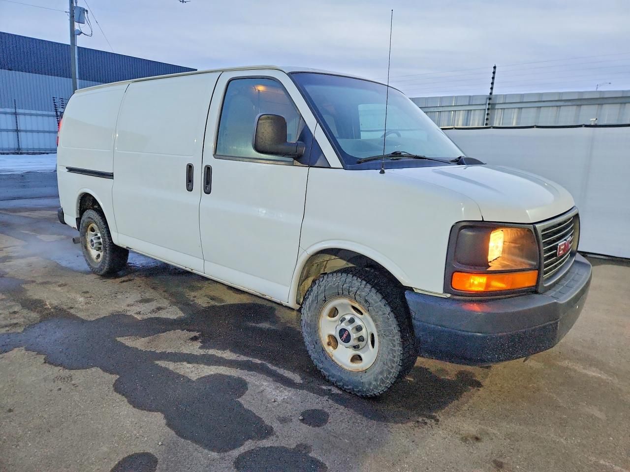 2013 GMC Savana G3500
