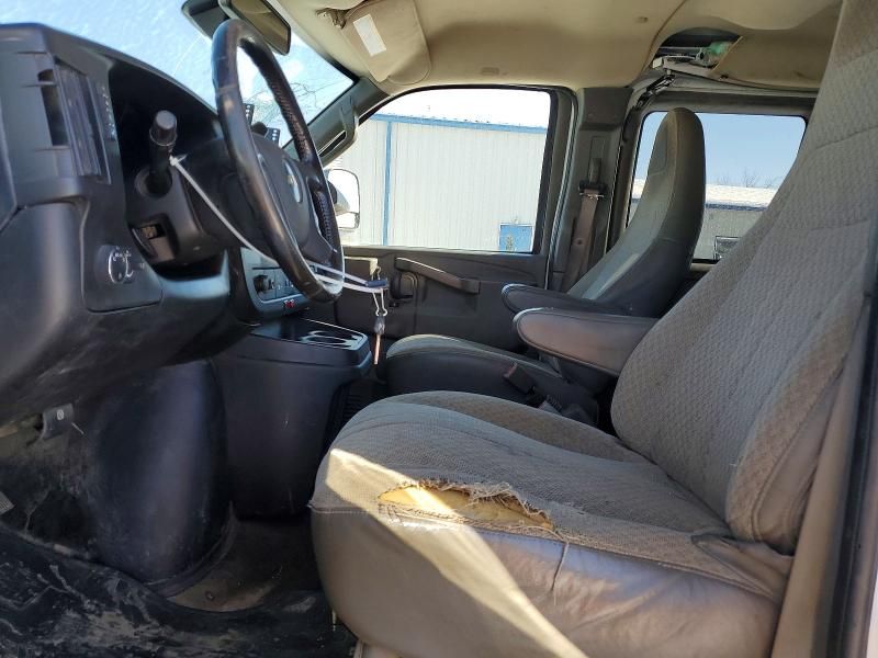 2020 Chevrolet Express G3500 LT