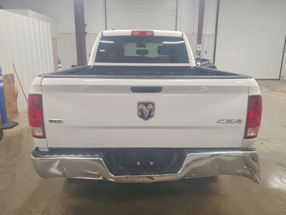 2024 Dodge Ram 1500 Classic slt