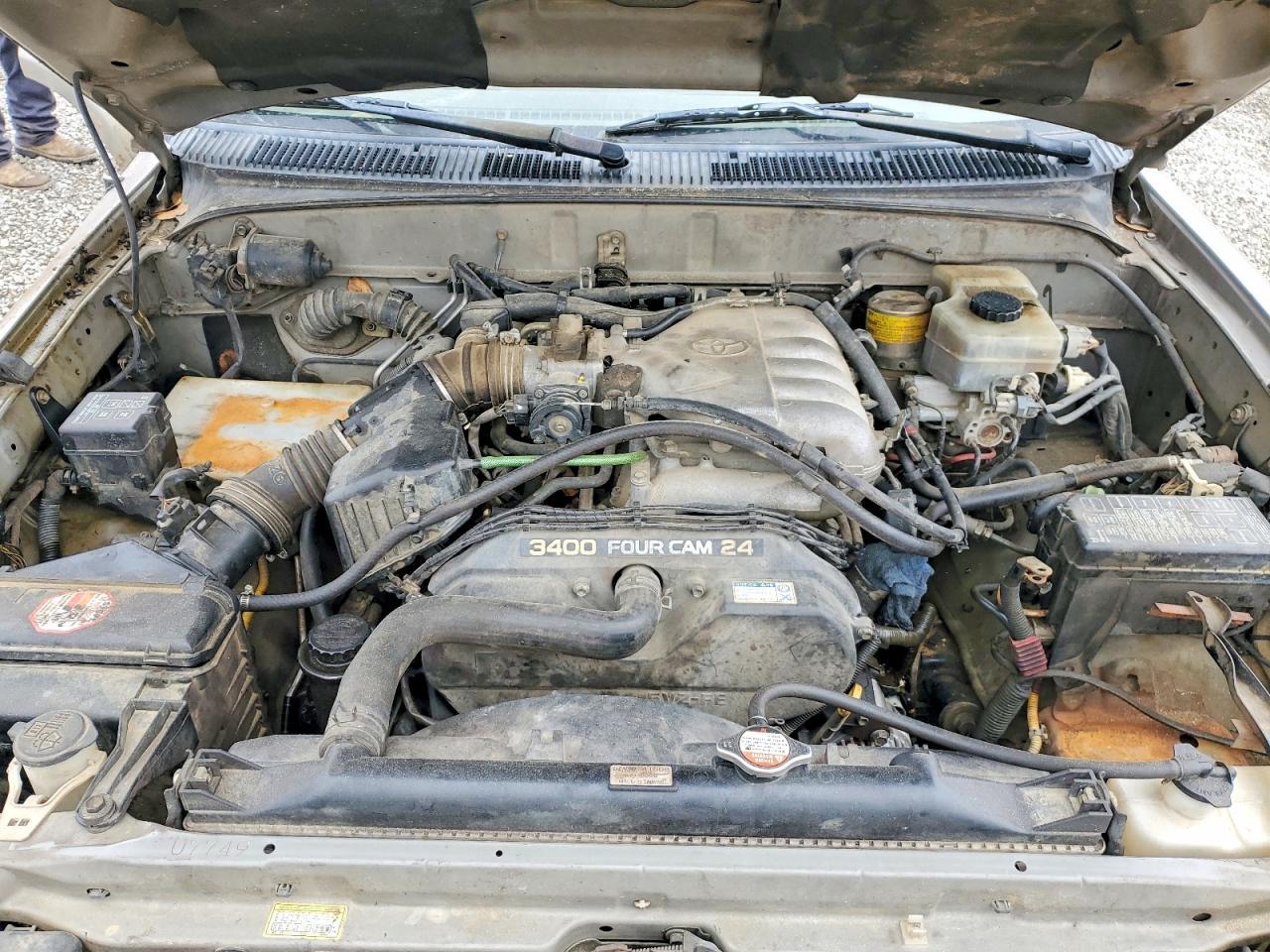 2002 Toyota 4runner SR5