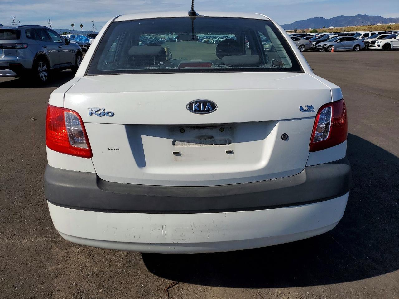 2009 KIA Rio Base