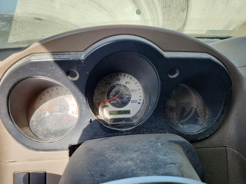 2004 Nissan Frontier XE-V6
