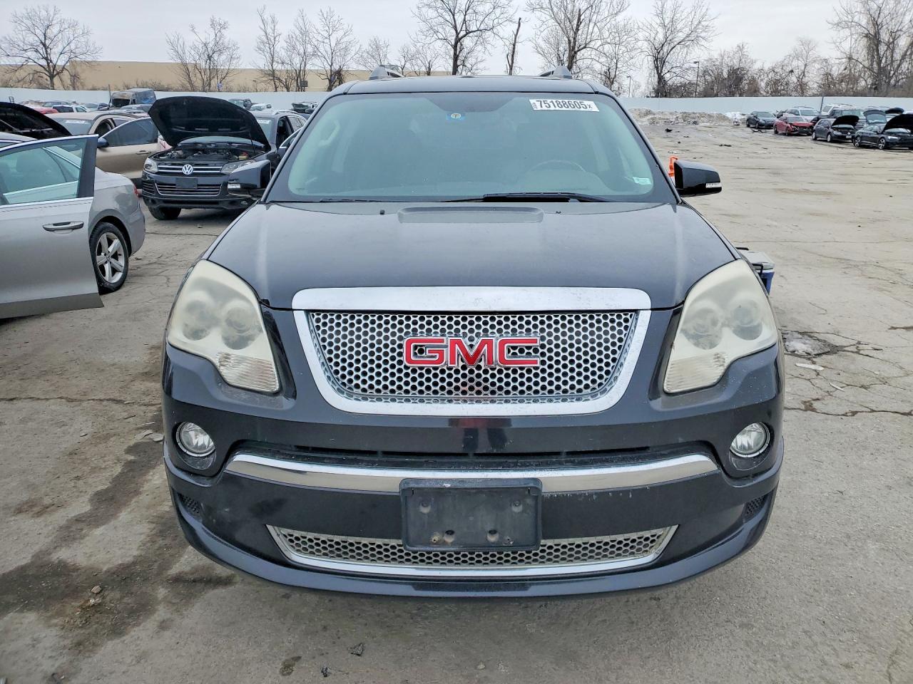 2011 GMC Acadia Denali