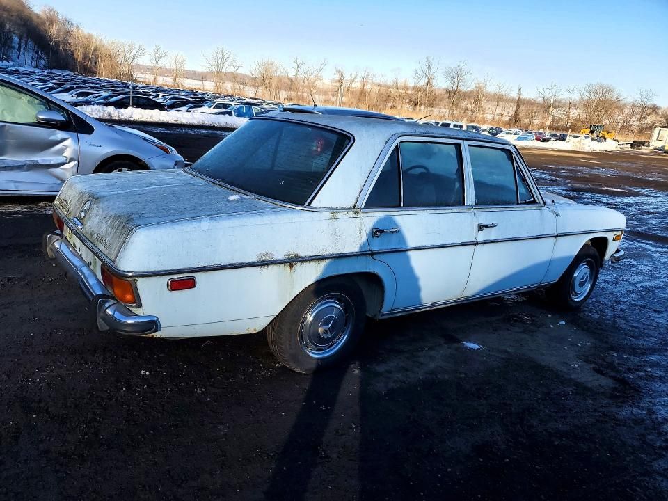1973 Mercedes-Benz 1973 Mercedes Benz 220 se