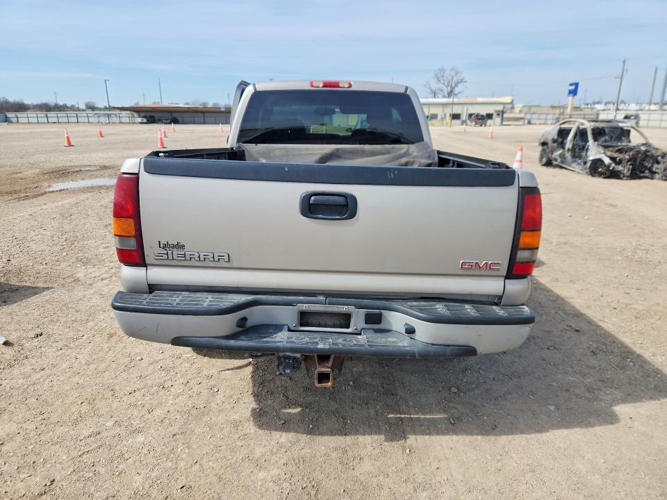 2005 GMC New Sierra C1500