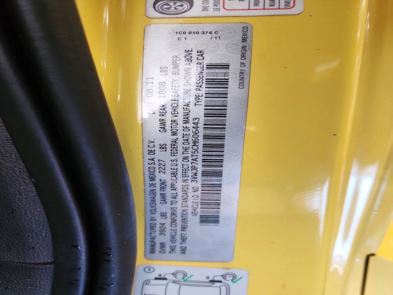 2012 Volkswagen Beetle