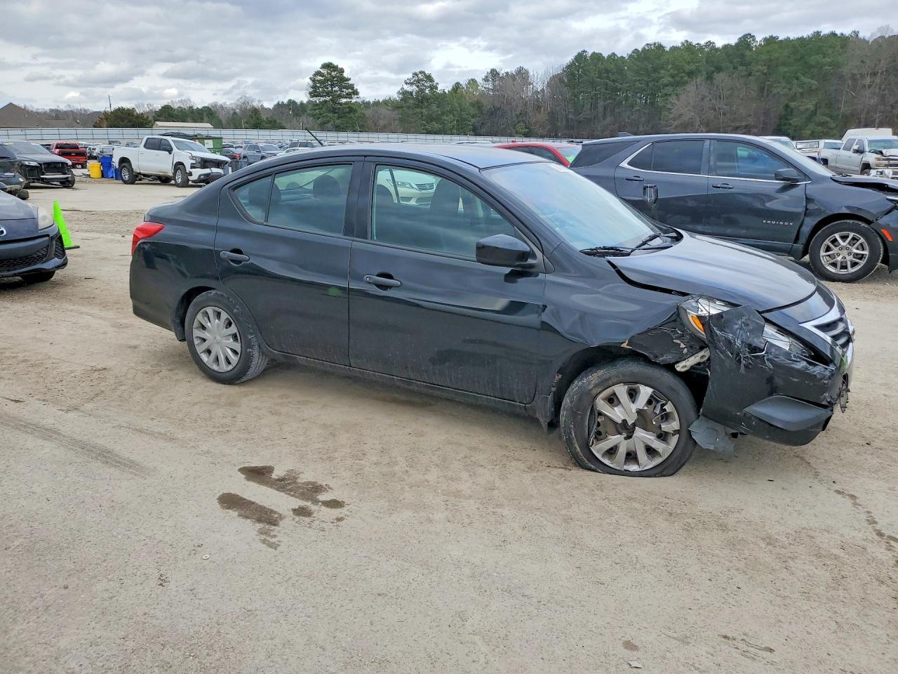 2017 Nissan Versa 1.6 s