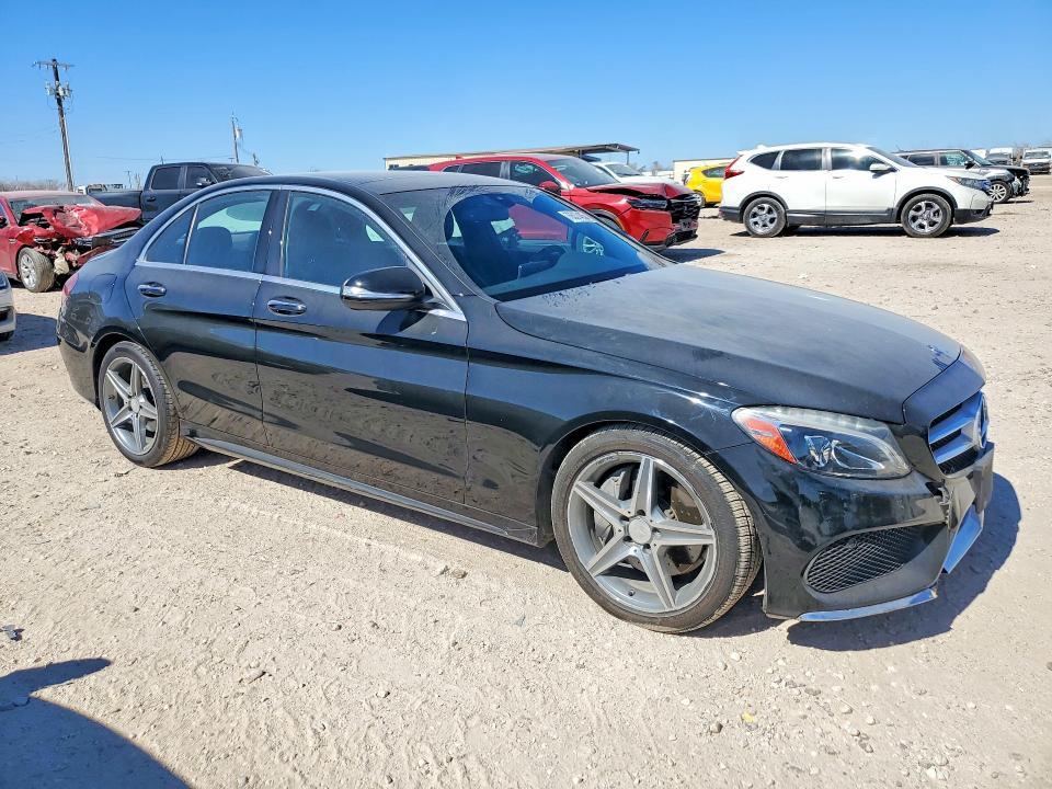 2015 Mercedes-Benz C300