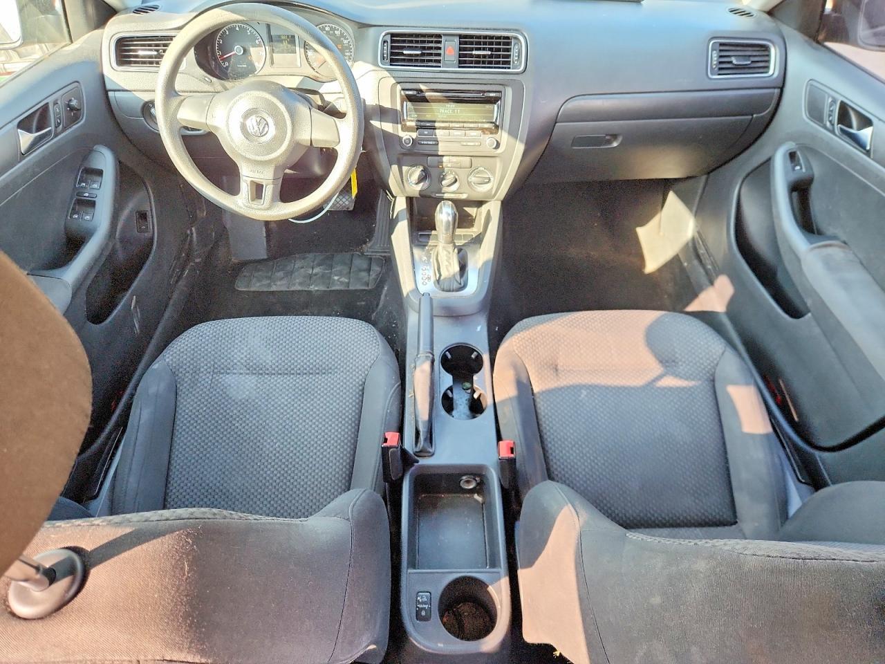 2012 Volkswagen Jetta Base