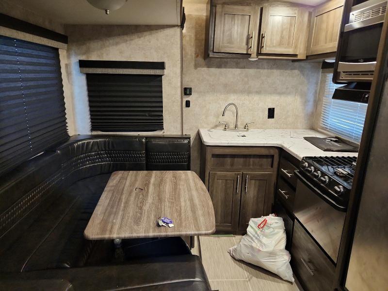 2018 Highland Ridge 18UT2802BH Camper