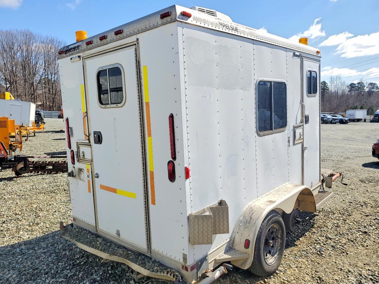 2000 Pelsue Fiber Optic Splicing Trailer