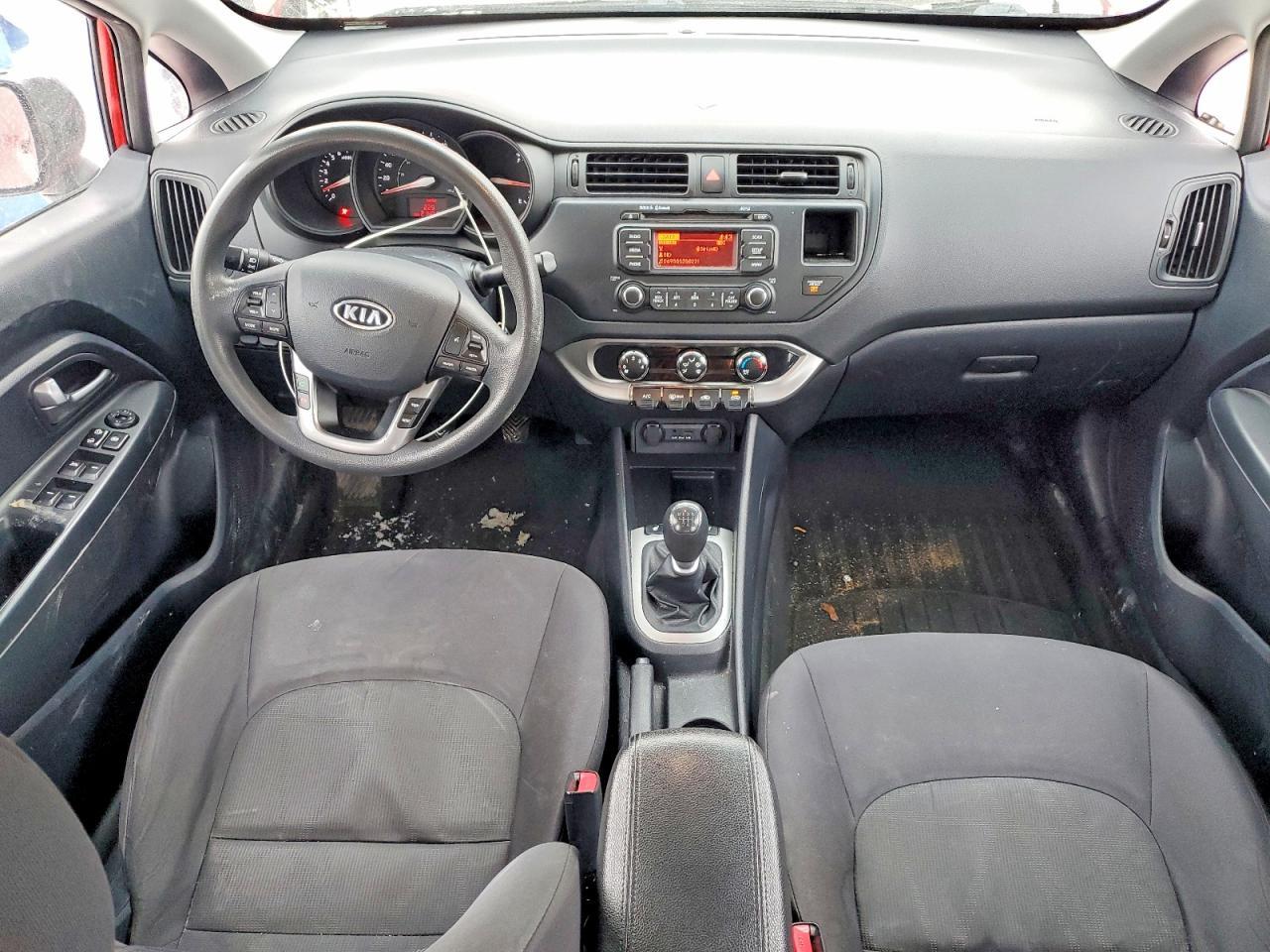 2013 KIA Rio lx